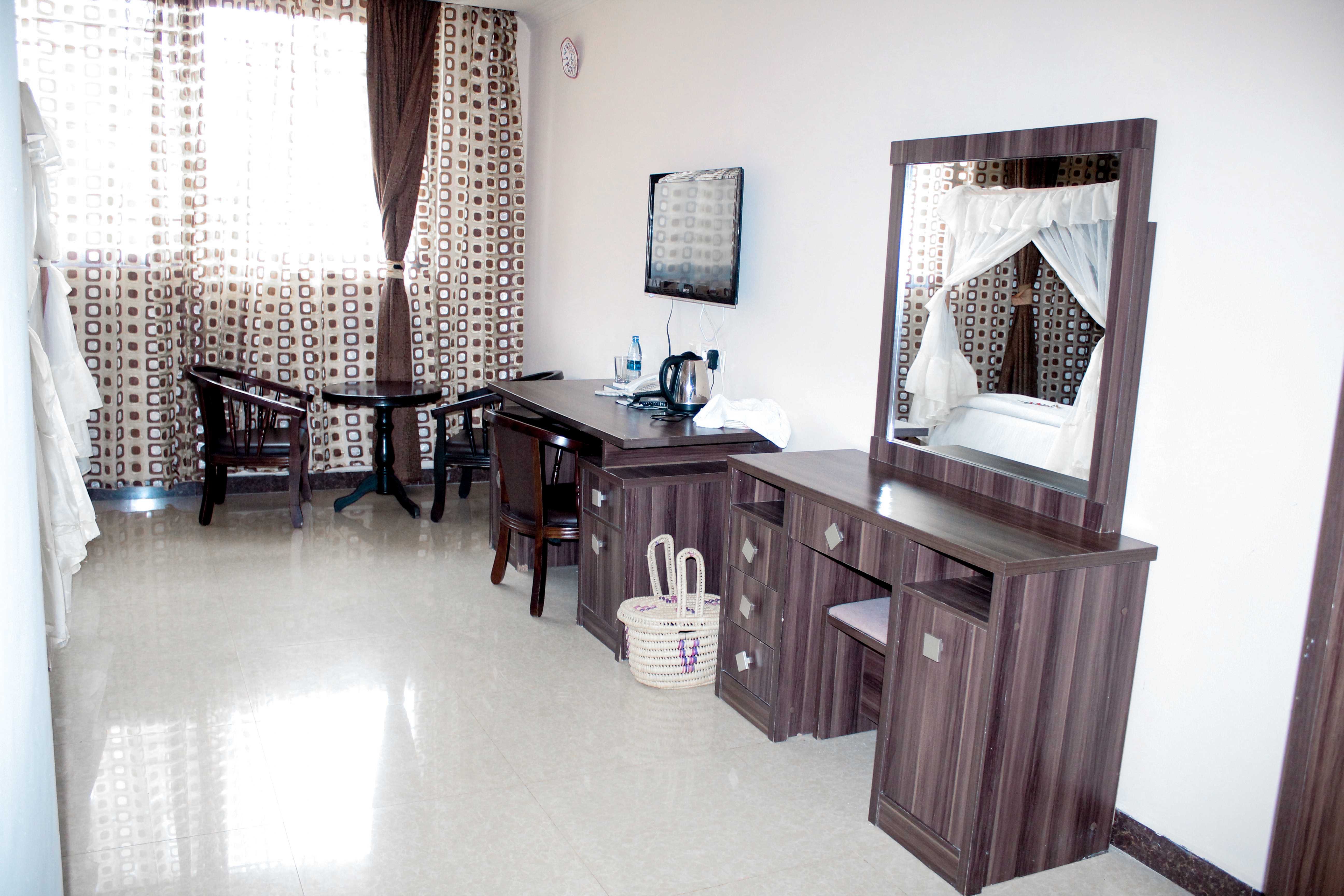 http://www.tropitel-gitega.com/storage/1684833474_presidential suite (46).jpg